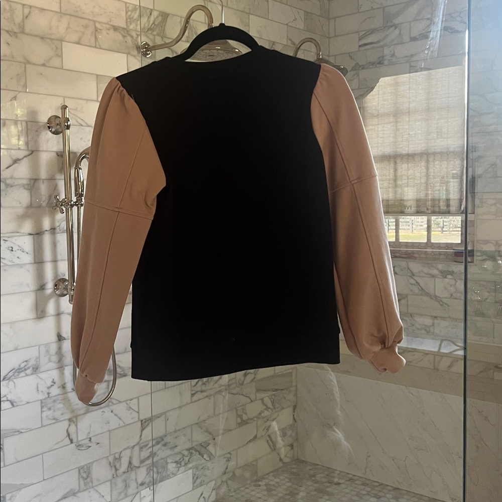THML sweatshirt - Picture 2 of 2